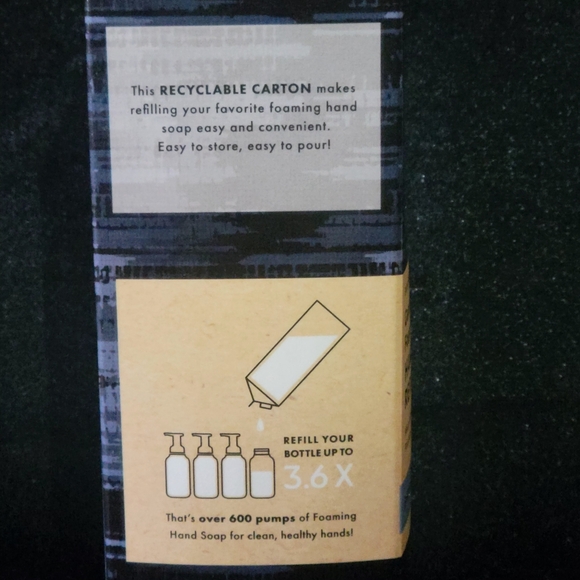 Bundle Of 2 Sweater Weather Foaming Hand Soap Refill Bath & Body Works - Picture 3 of 6